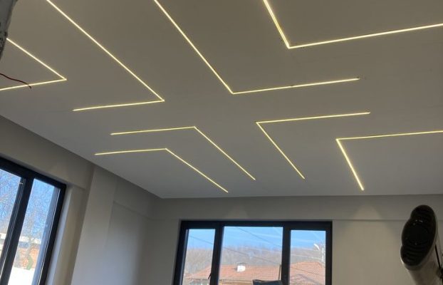 لاین نوری چیست؟ کاربردها، مزایا و نحوه اجرای نور خطی مدرن